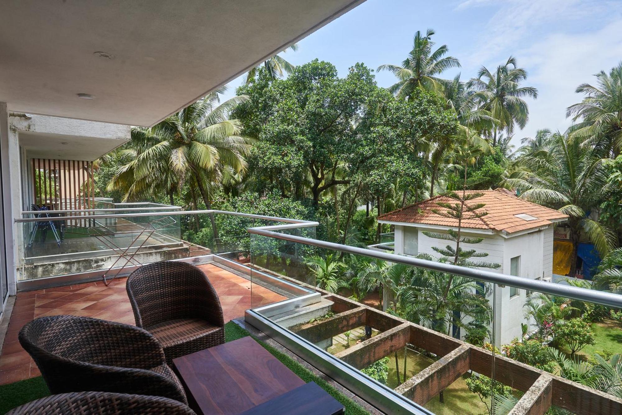 Eternal Wave By Happyinch Aparthotel Calangute Exterior photo