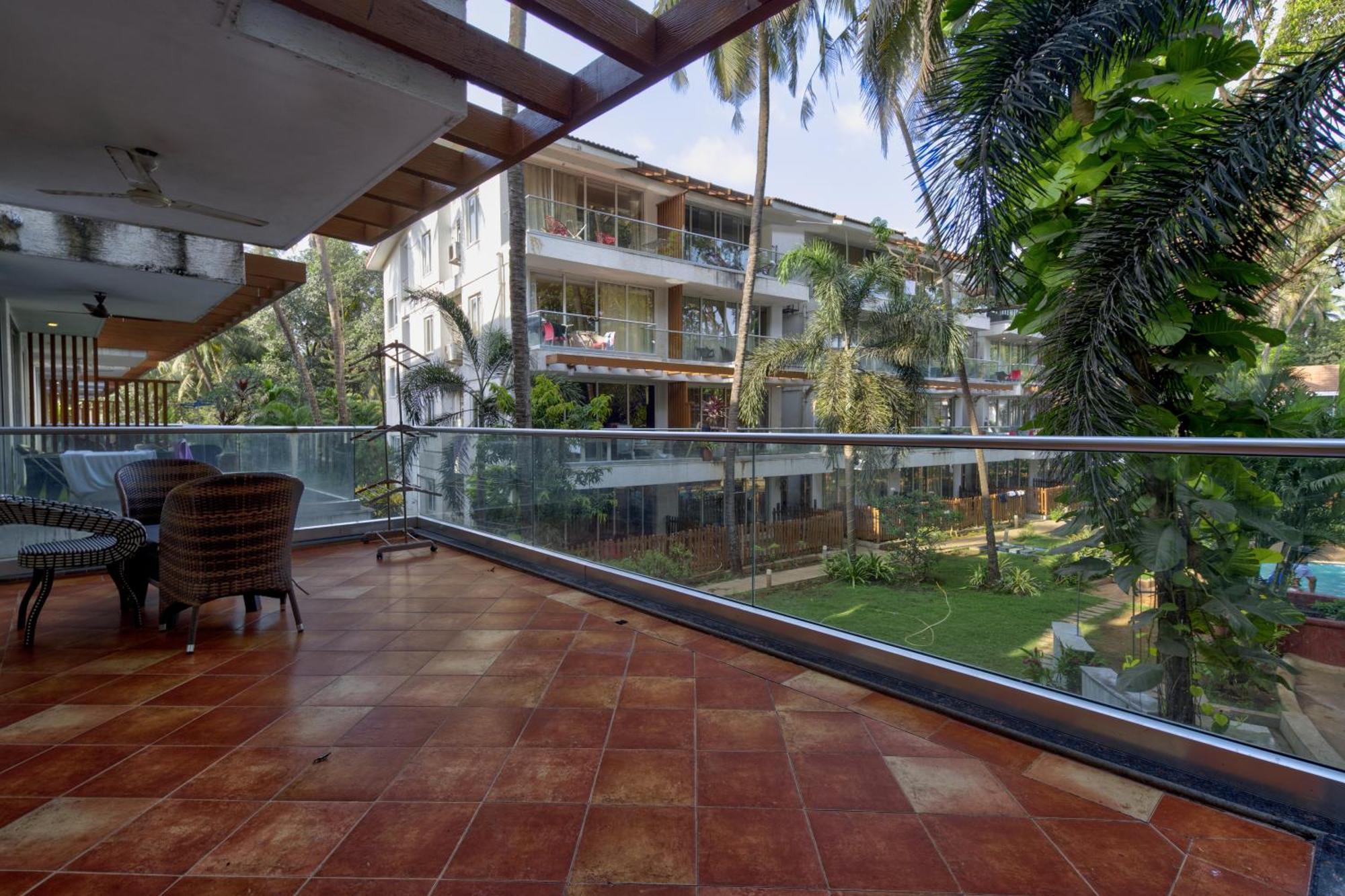 Eternal Wave By Happyinch Aparthotel Calangute Exterior photo