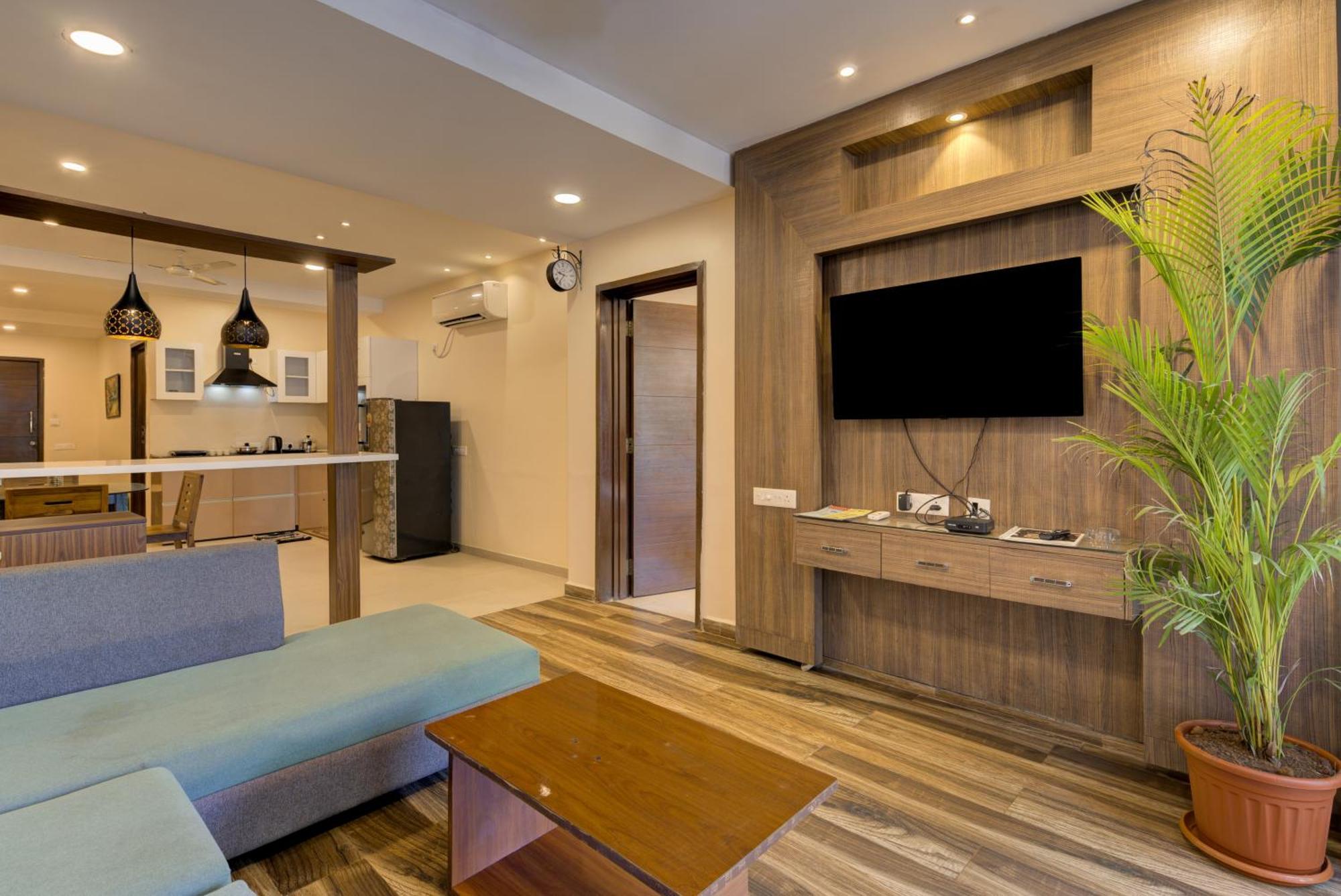 Eternal Wave By Happyinch Aparthotel Calangute Exterior photo