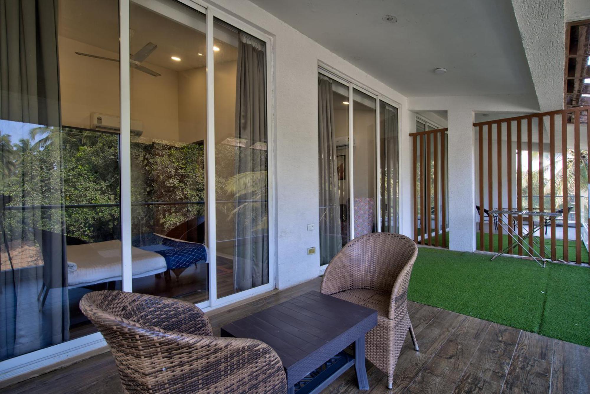 Eternal Wave By Happyinch Aparthotel Calangute Exterior photo